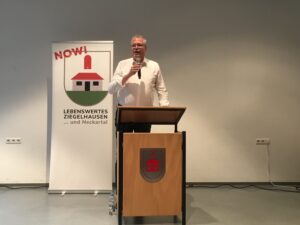 Bild: Dr. Albrecht Schütte bei seinem Vortrag am 27.06.25 in Ziegelhausen. Foto: Dr. R. Kraft